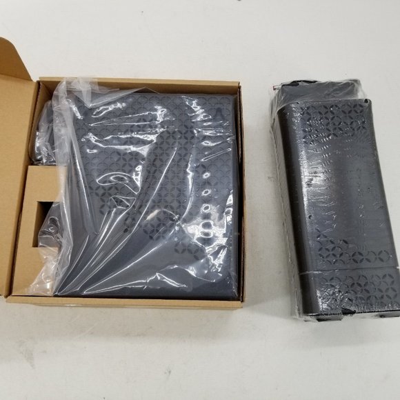 HITRON Spectrum DOCSIS 3.1 eMTA Cable Modem & Router (EN2251) withCables - Picture 1 of 9